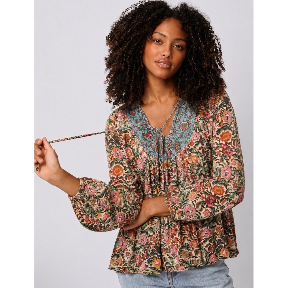 Natural Life Womens  Rowan Floral Peasant Blouse Tie Neck